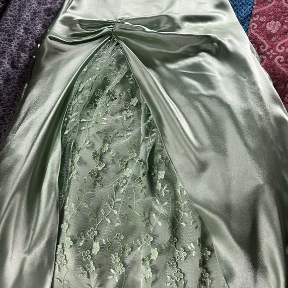 Custom Gown. See photos for measurements.  Model (me) wears a 4/6. - Picture 14 of 16